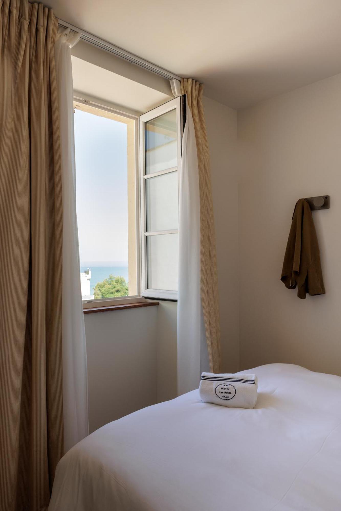 Alfred Hotels Les Halles Biarritz Exterior foto